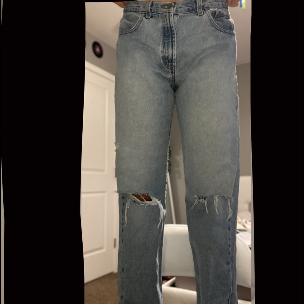 Wide Legged Jeans